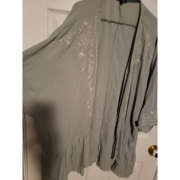 Runa - Picture 3 of 7